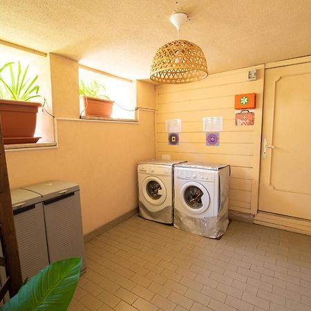 Resilienza Tropical Apartments & Room Порто-Сант'Эльпидио Экстерьер фото