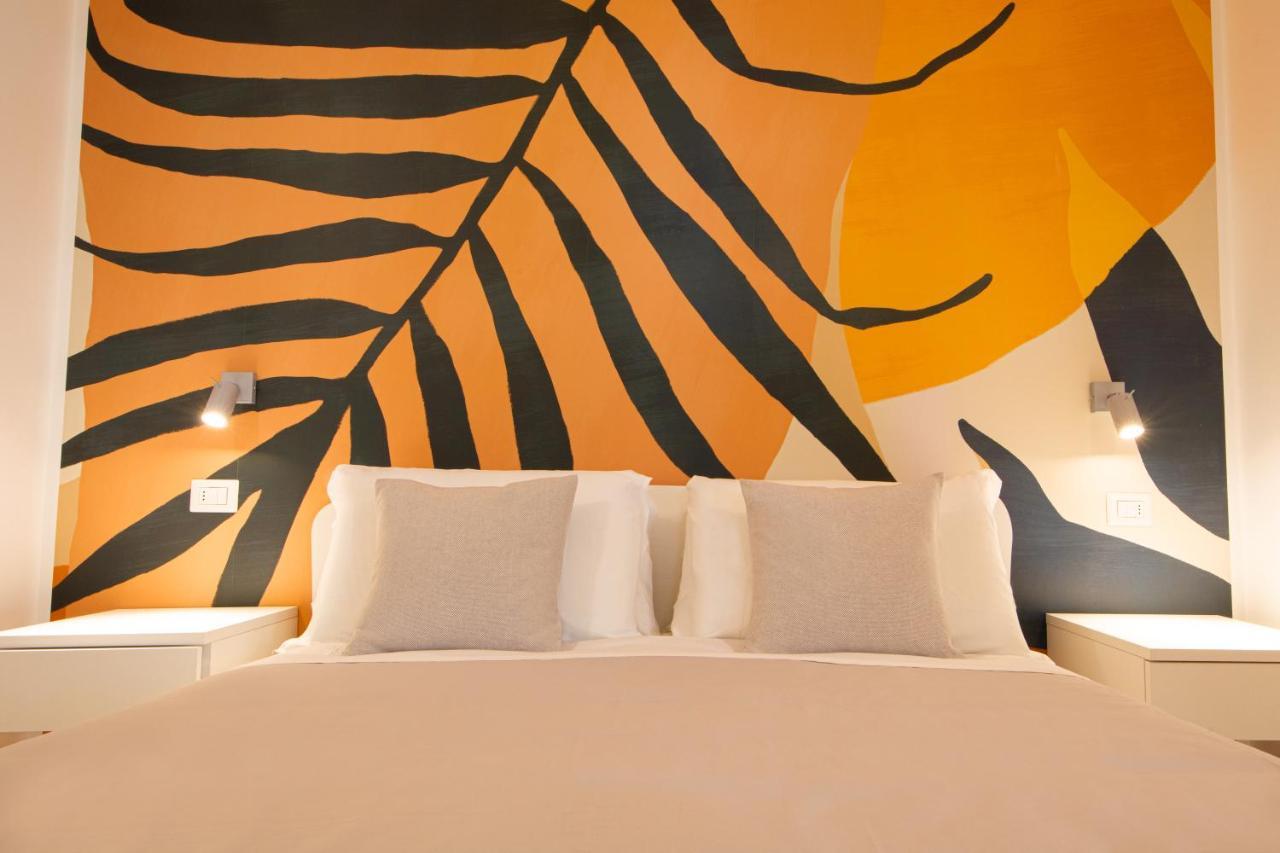 Resilienza Tropical Apartments & Room Порто-Сант'Эльпидио Экстерьер фото
