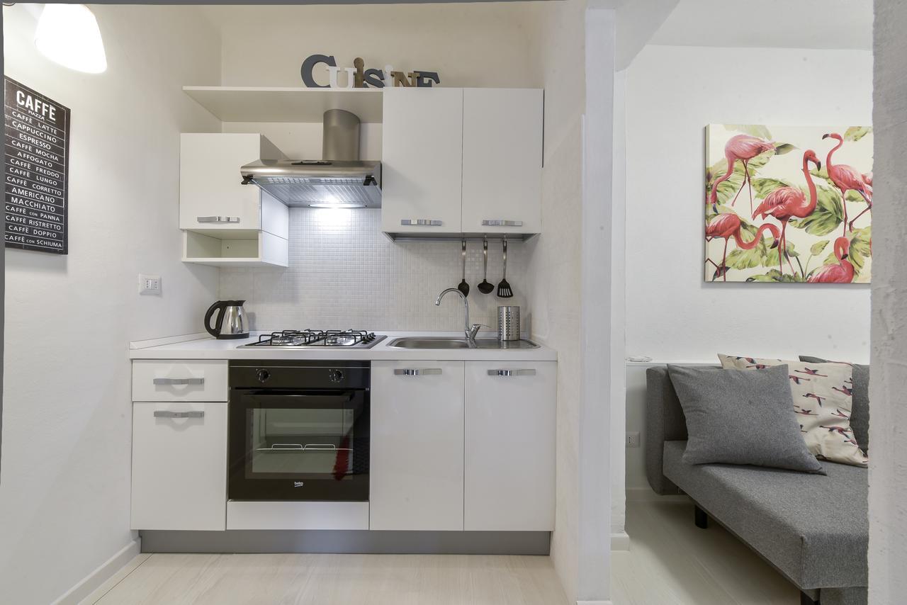 Resilienza Tropical Apartments & Room Порто-Сант'Эльпидио Экстерьер фото